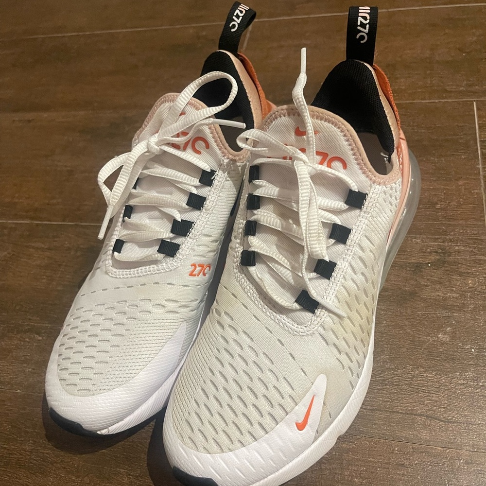 Nike Air 27c